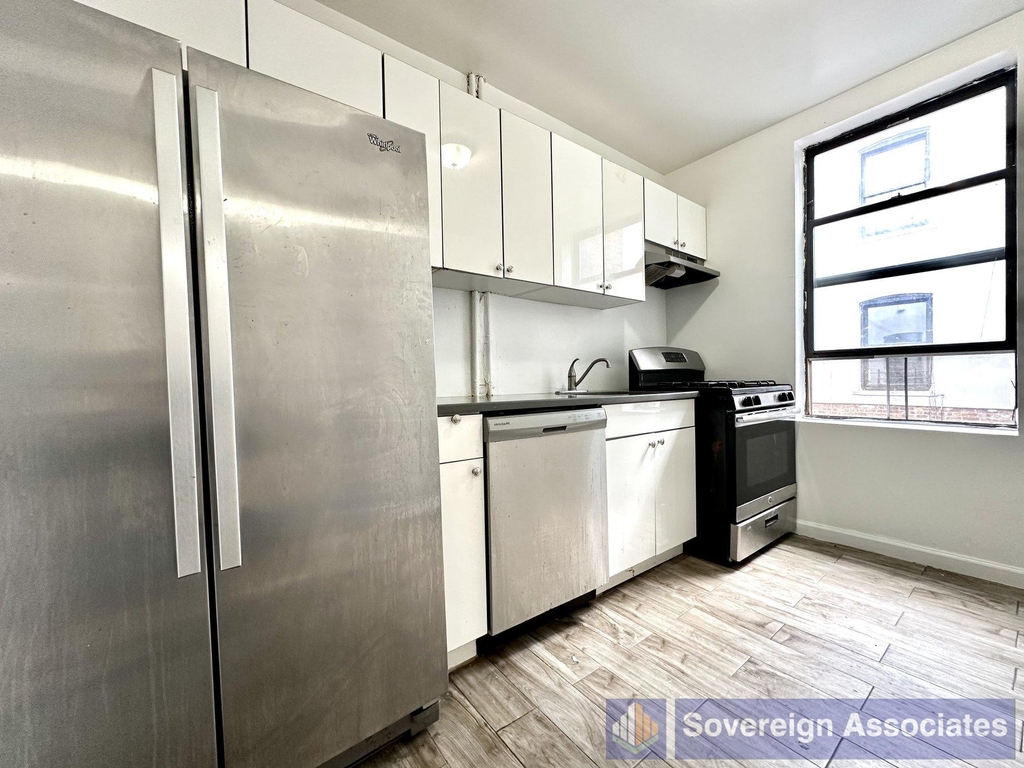 3620 Broadway - Photo 5