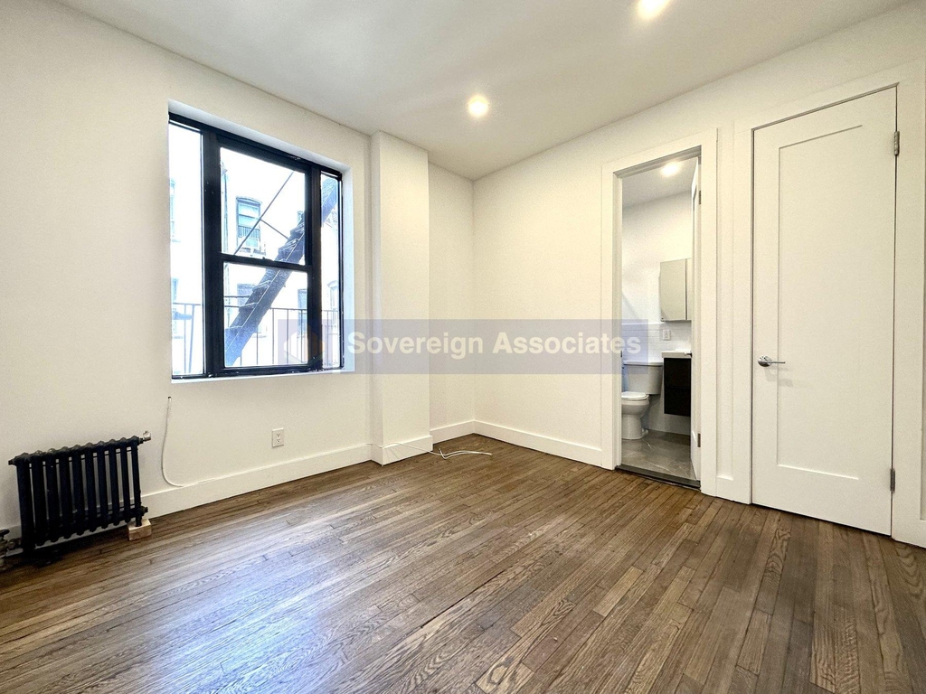 45 Tiemann Place - Photo 4