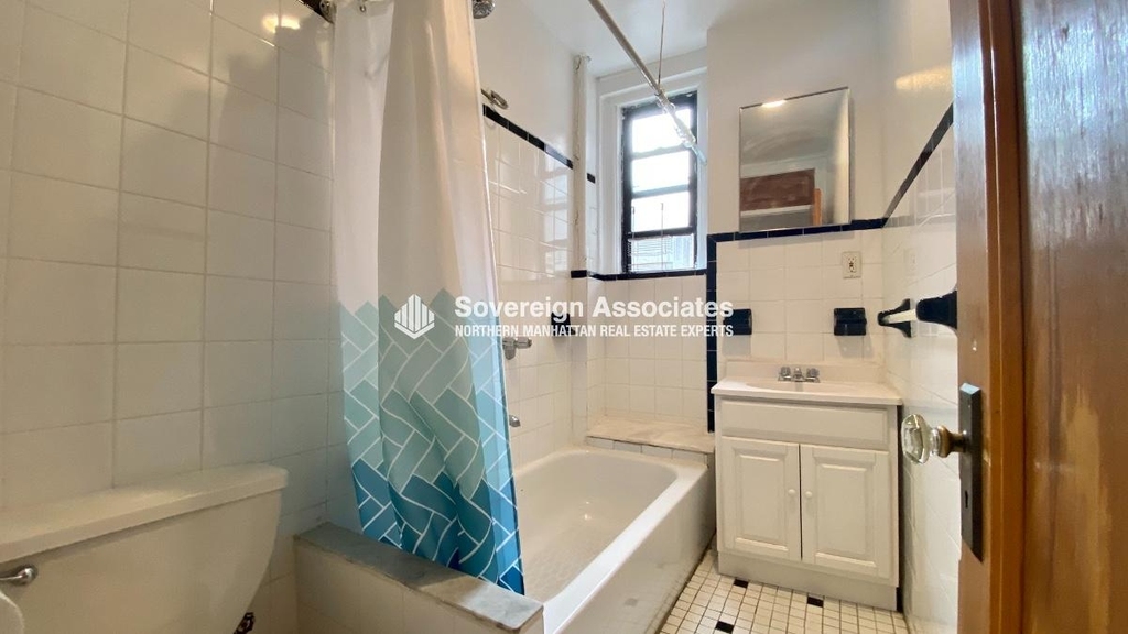 4305 Broadway - Photo 10