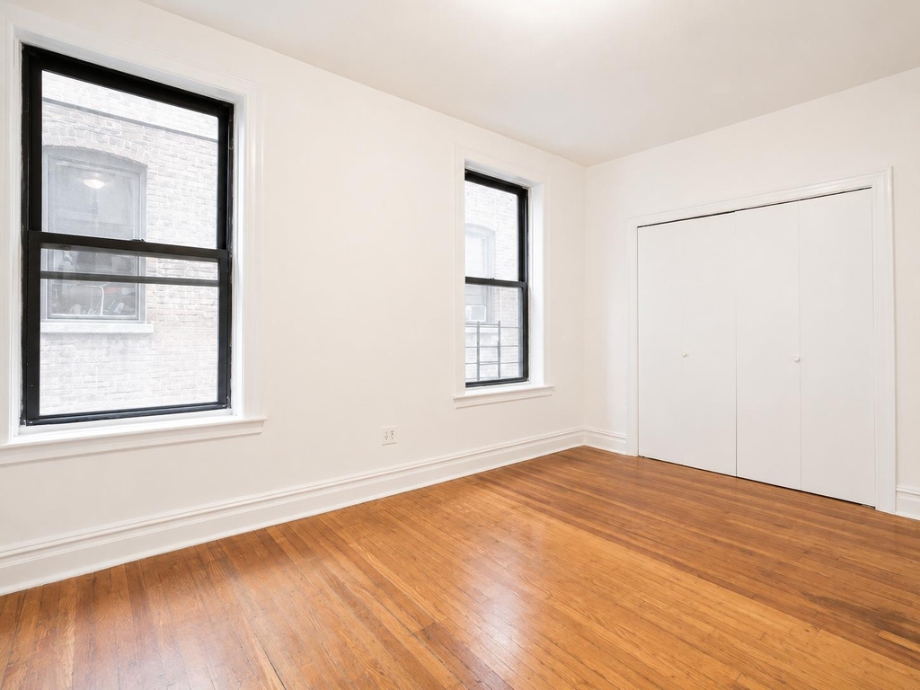 184 Claremont Avenue - Photo 7