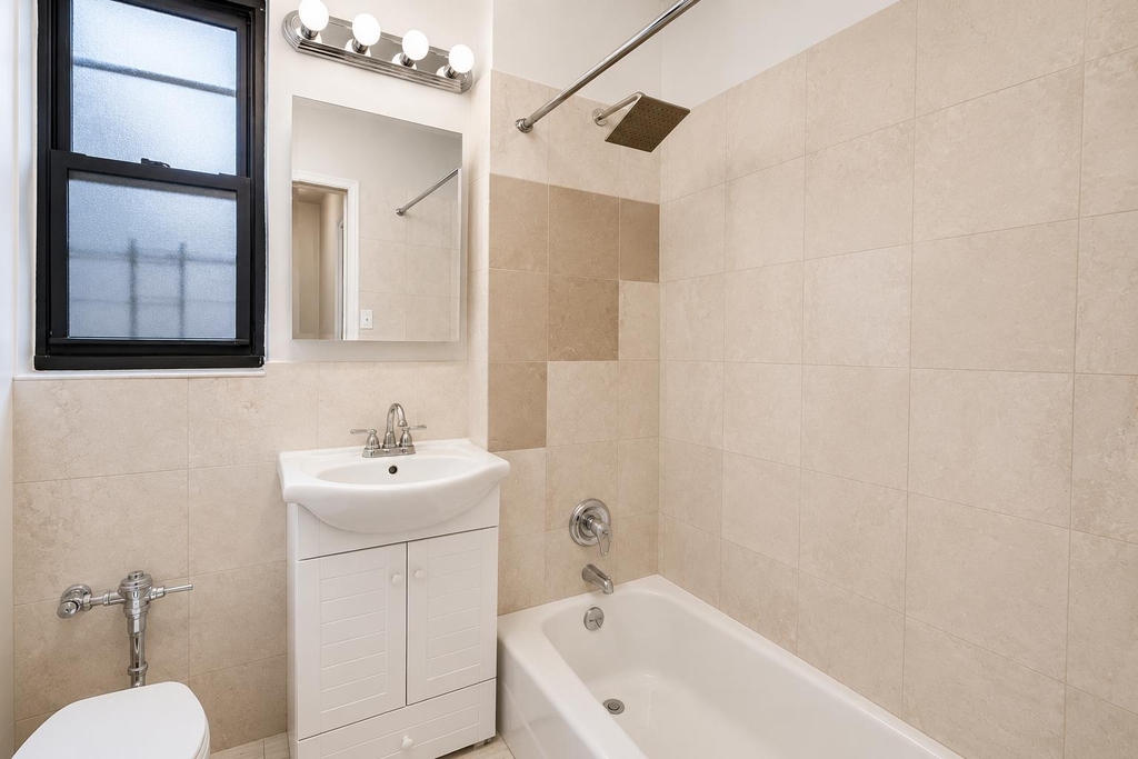 700 Fort Washington Avenue - Photo 7