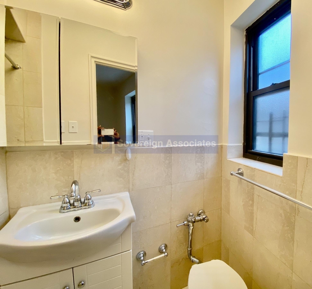 700 Fort Washington Avenue - Photo 5