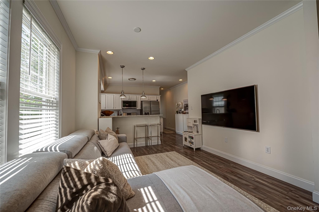 7 Nathan Hale Drive - Photo 5