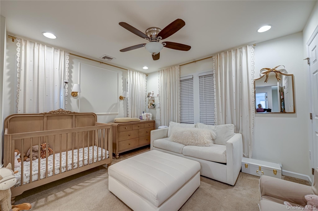 7 Nathan Hale Drive - Photo 12