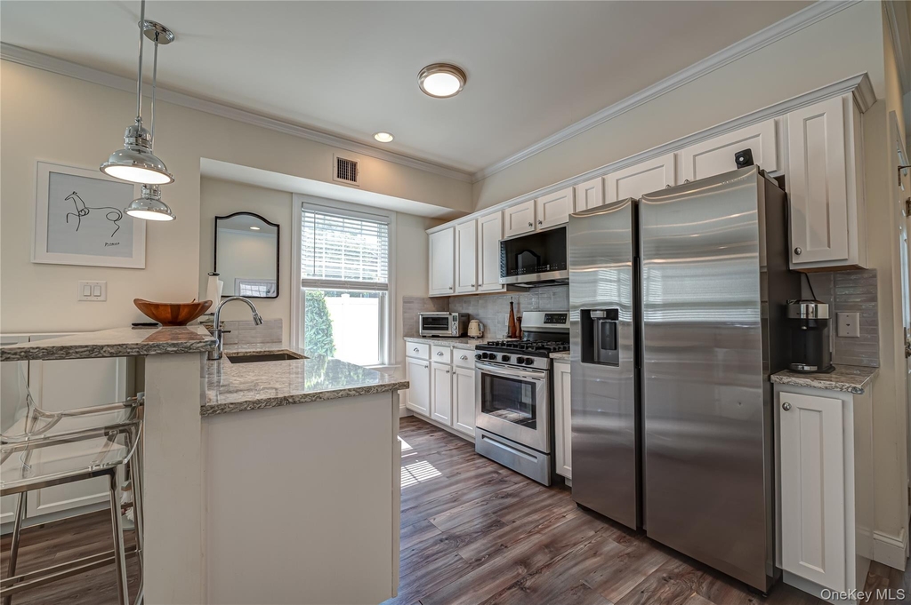 7 Nathan Hale Drive - Photo 7