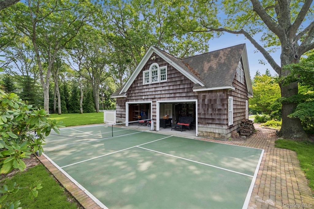 20 Quogue Street - Photo 29