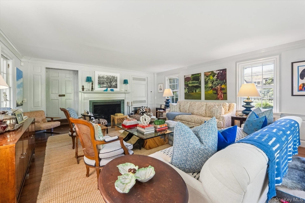 20 Quogue Street - Photo 7