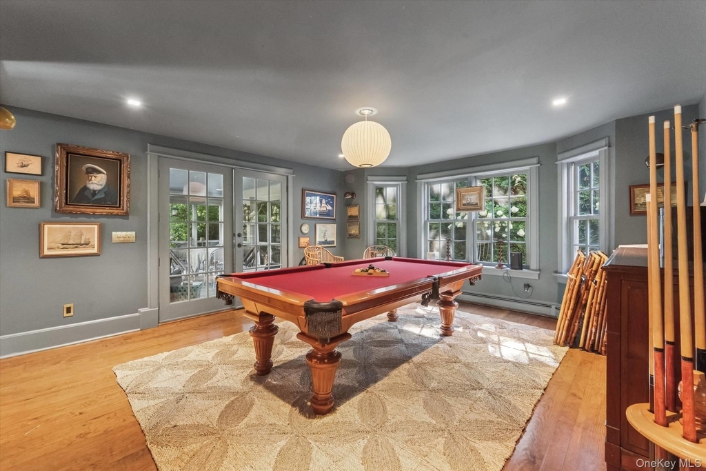 20 Quogue Street - Photo 6