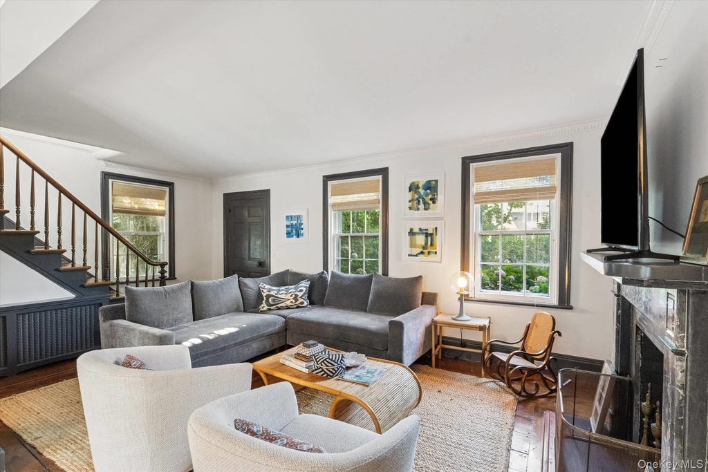20 Quogue Street - Photo 10