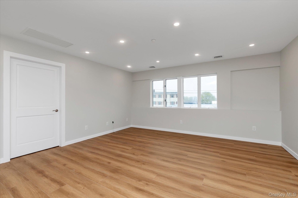 62 South Street - Photo 3