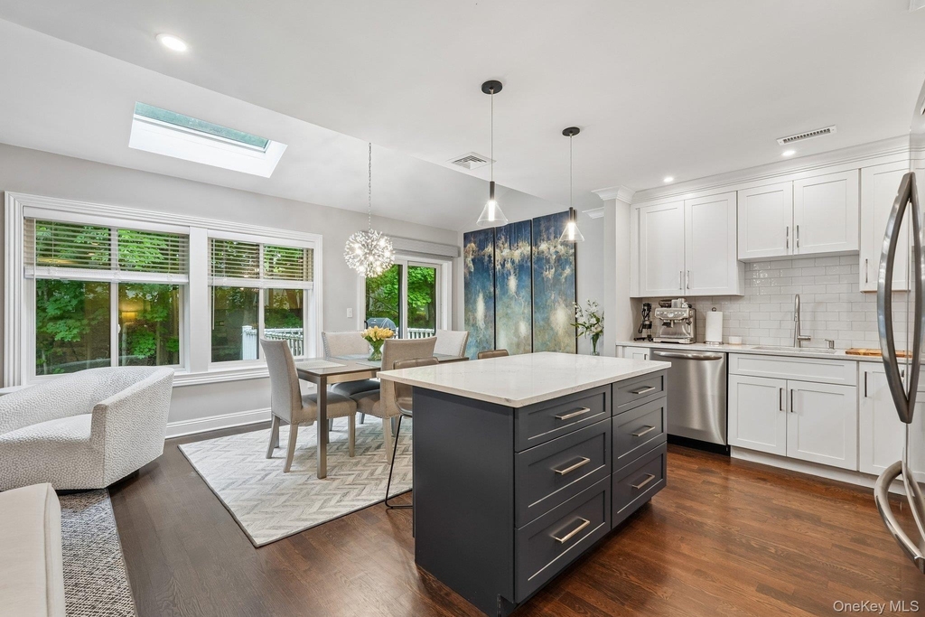 159 Birchwood Close - Photo 5
