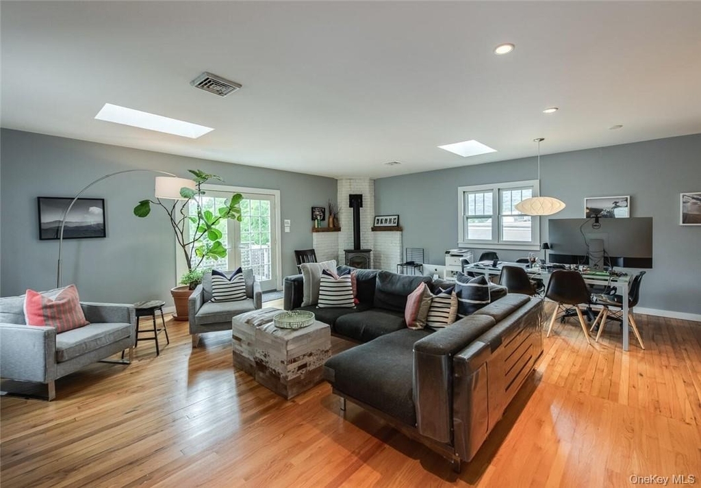 44 Main Street - Photo 17