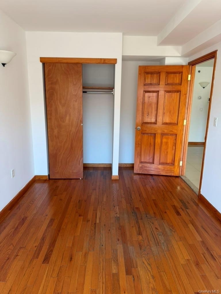 35-19 Leavitt Street - Photo 4