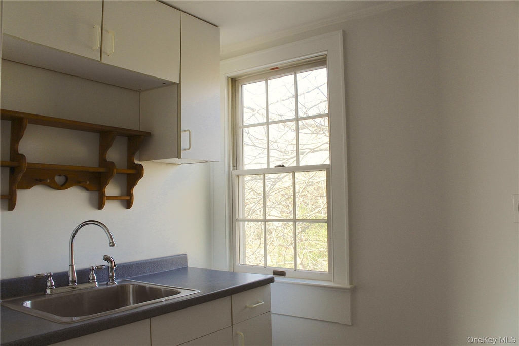 66 Scudder Place - Photo 6