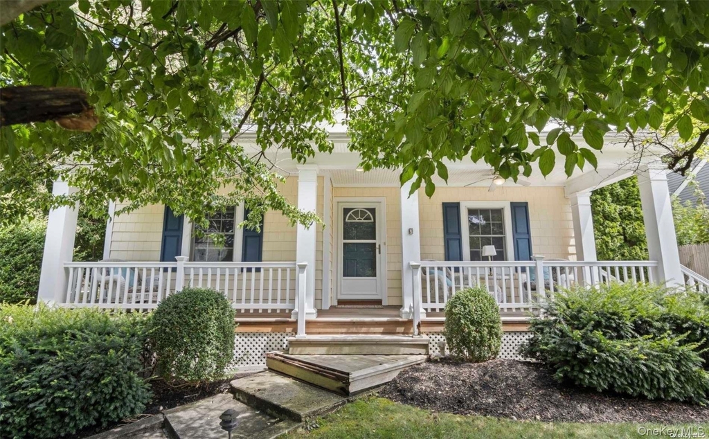 66 Scudder Place - Photo 0