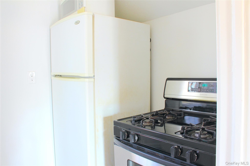 66 Scudder Place - Photo 7