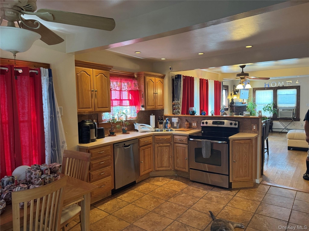 3369 Bay Front Drive - Photo 4