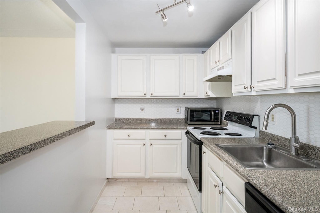 123 Mamaroneck Avenue - Photo 7