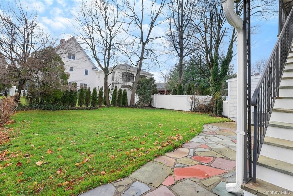517 Walnut Street - Photo 27