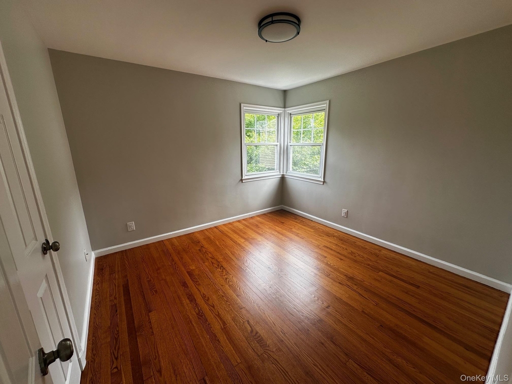 21 Batavia Place - Photo 11