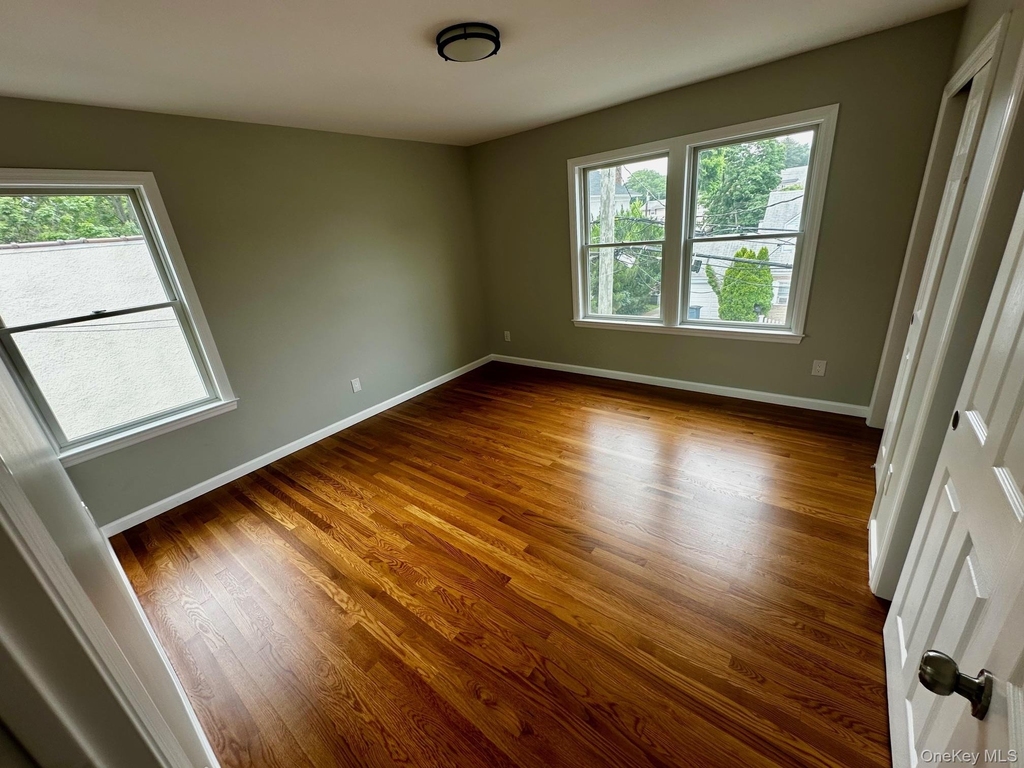 21 Batavia Place - Photo 16