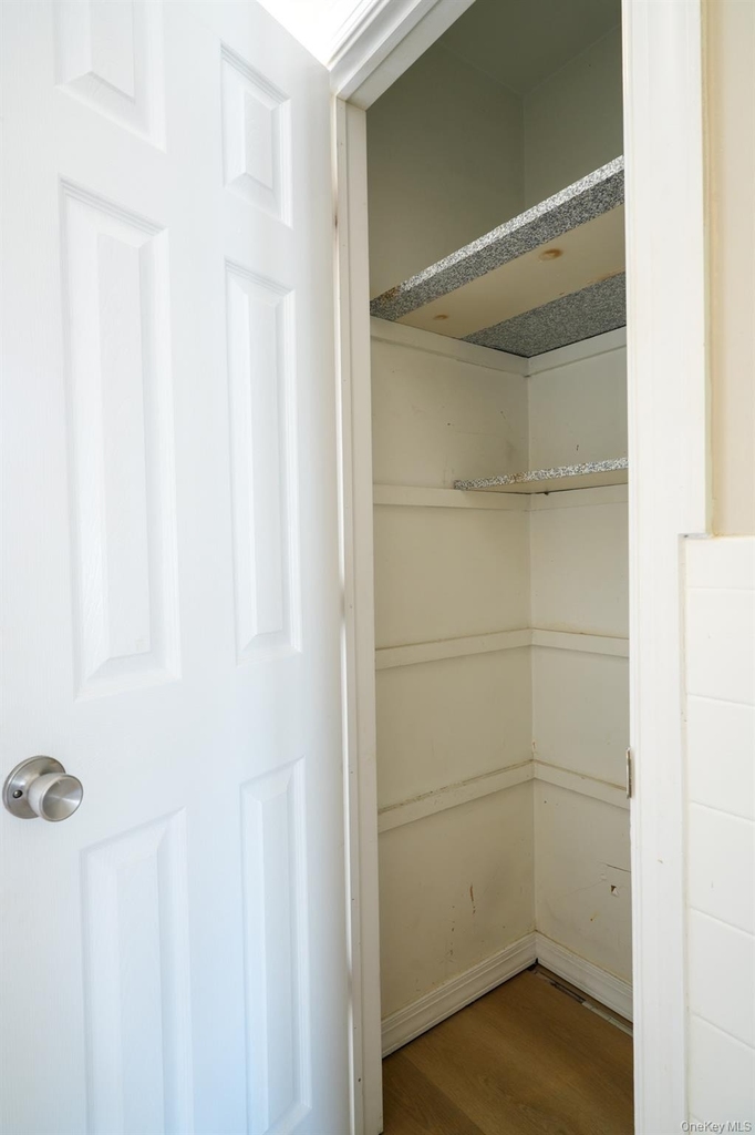 59 Troy Avenue - Photo 15