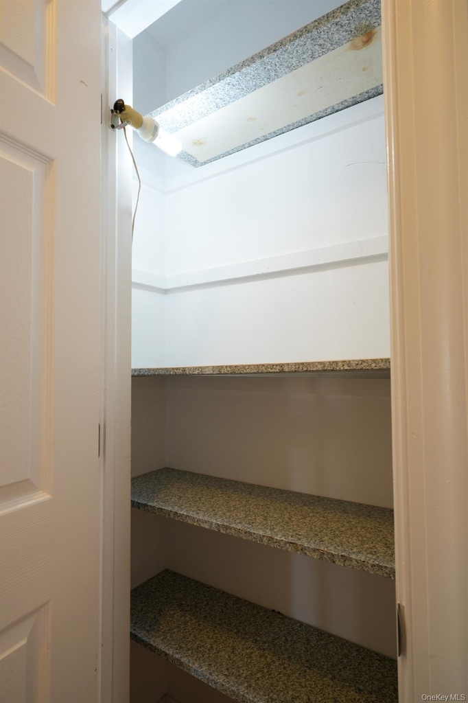 59 Troy Avenue - Photo 16