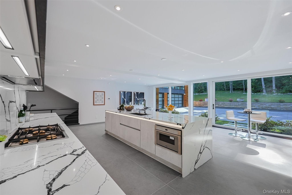 369 E Shore Road - Photo 12