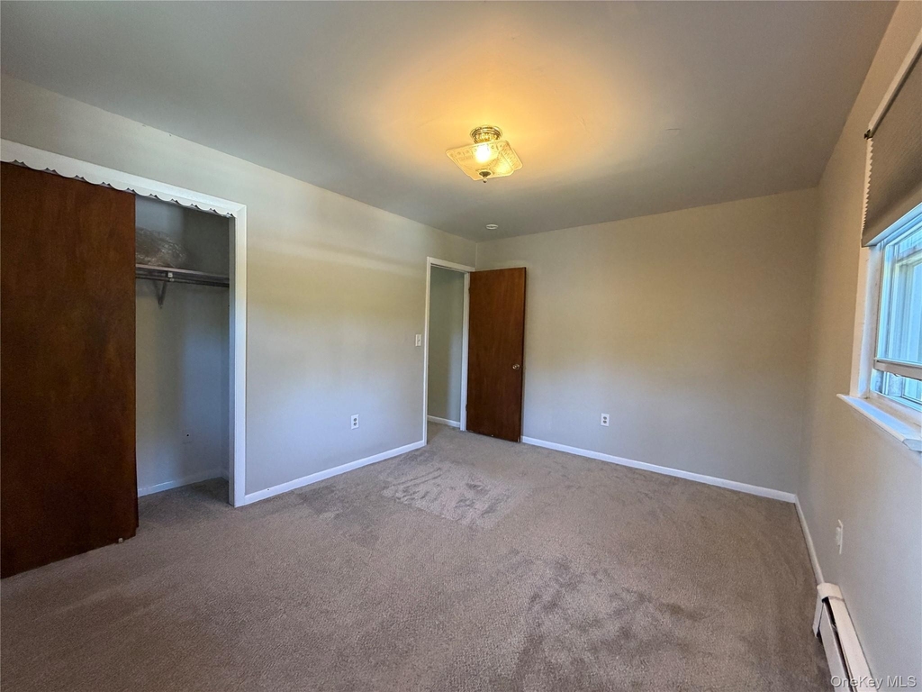 1390 Kings Highway - Photo 21