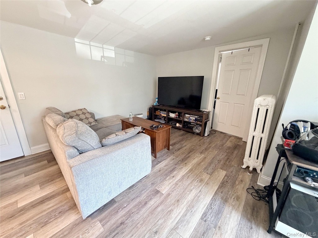 1143 E Main Street - Photo 3
