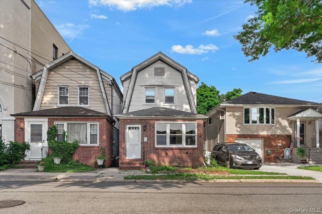 15 Depan Avenue - Photo 1