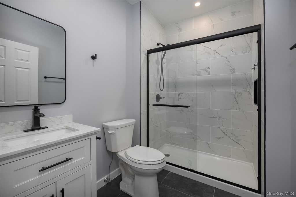 126 Innis Avenue - Photo 4