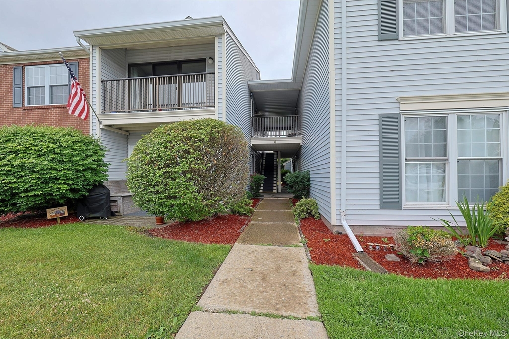 3 Brook Drive - Photo 0