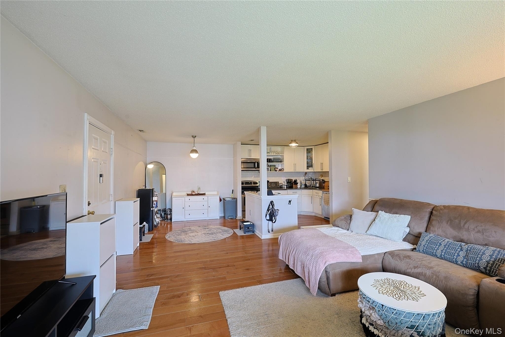 3 Brook Drive - Photo 4