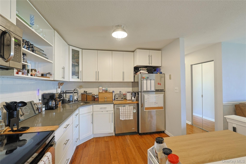 3 Brook Drive - Photo 7