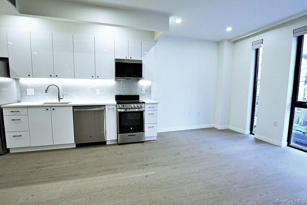 41-26 44th Street - Photo 8