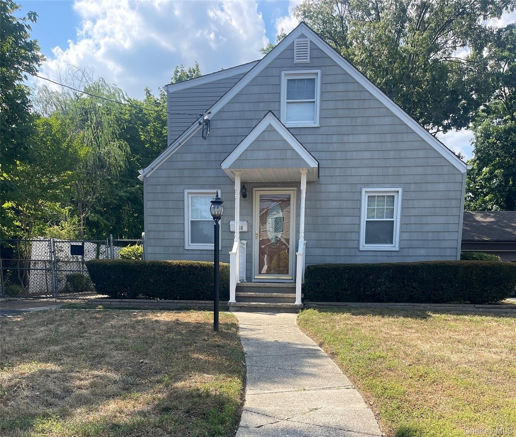 1760 Slocum Street - Photo 0
