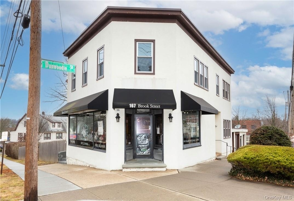 167 Brook Street - Photo 24