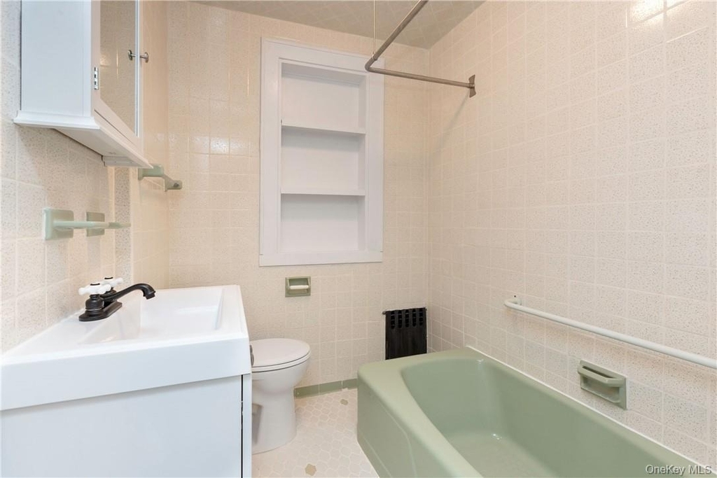 167 Brook Street - Photo 18