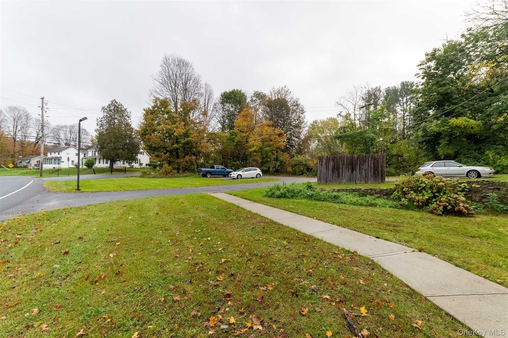 770 Old Route 22 - Photo 12