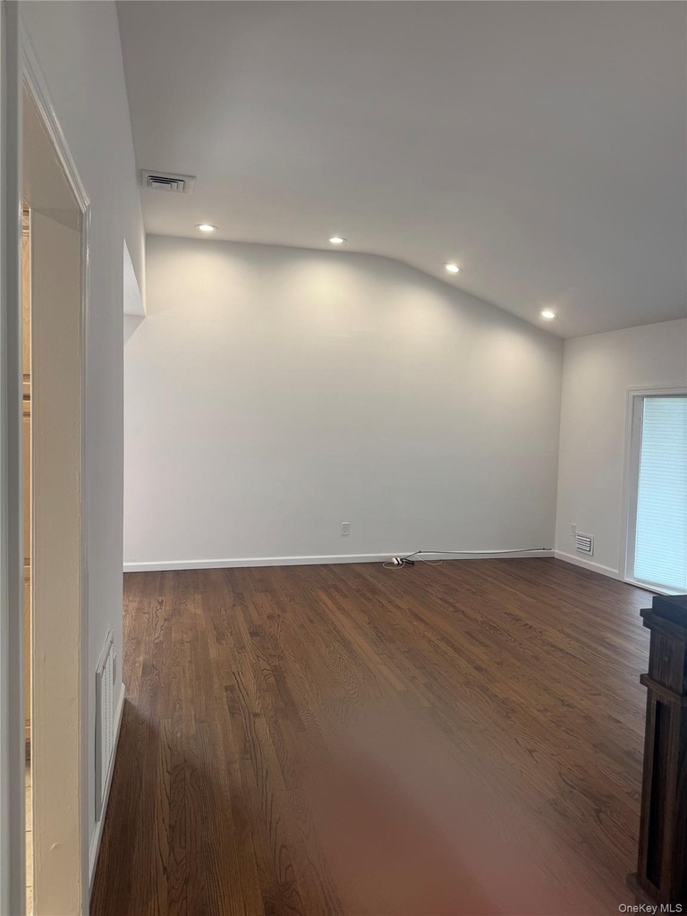 2955 Bond Drive - Photo 3