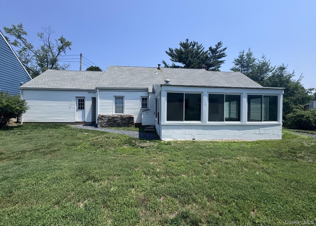 115 Osborn Avenue - Photo 4