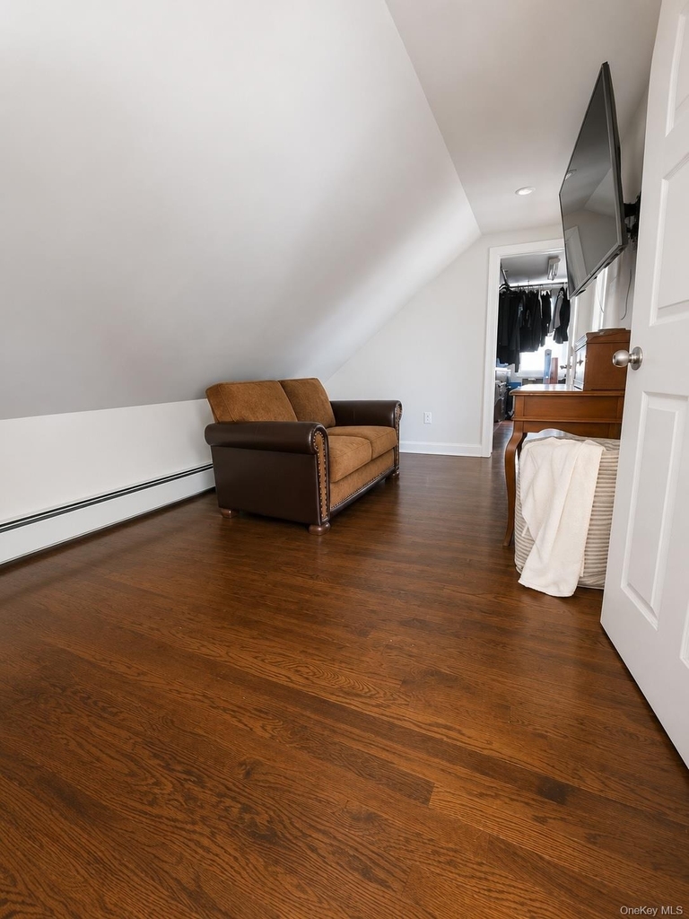39 Chestnut Street - Photo 4