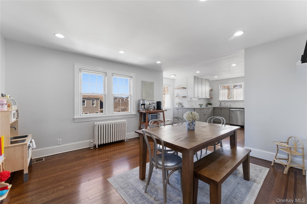 9 Rutgers Place - Photo 8