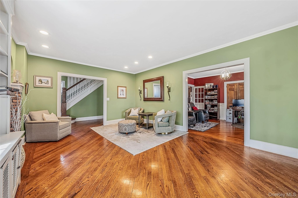 53 Mowbray Avenue - Photo 8