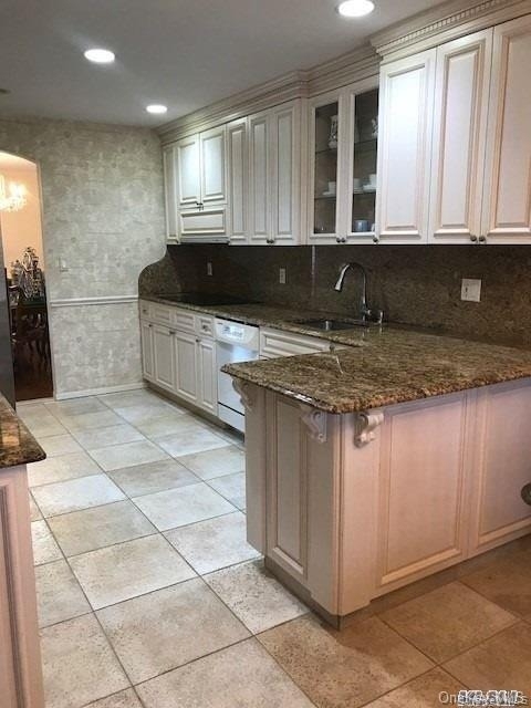 18 Wimbledon Drive - Photo 8