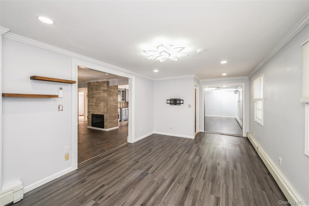 14 Tailor Lane - Photo 2