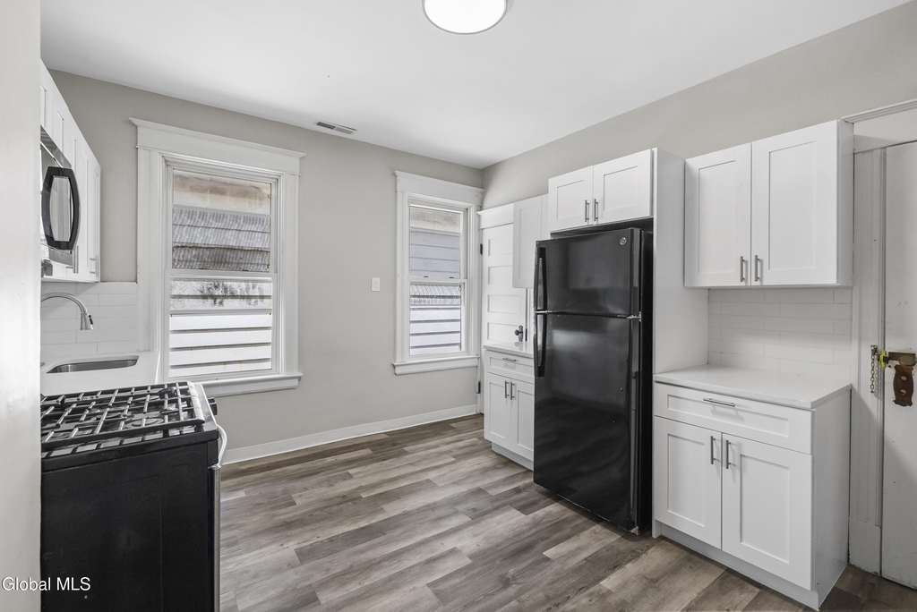 216 Delaware Avenue - Photo 12