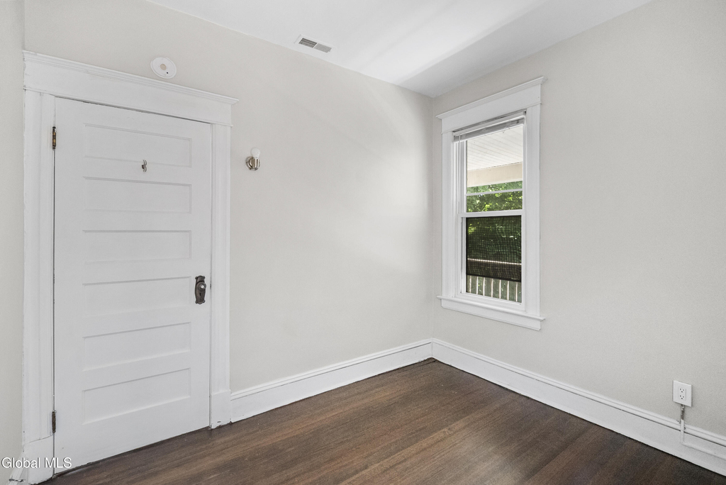 216 Delaware Avenue - Photo 23