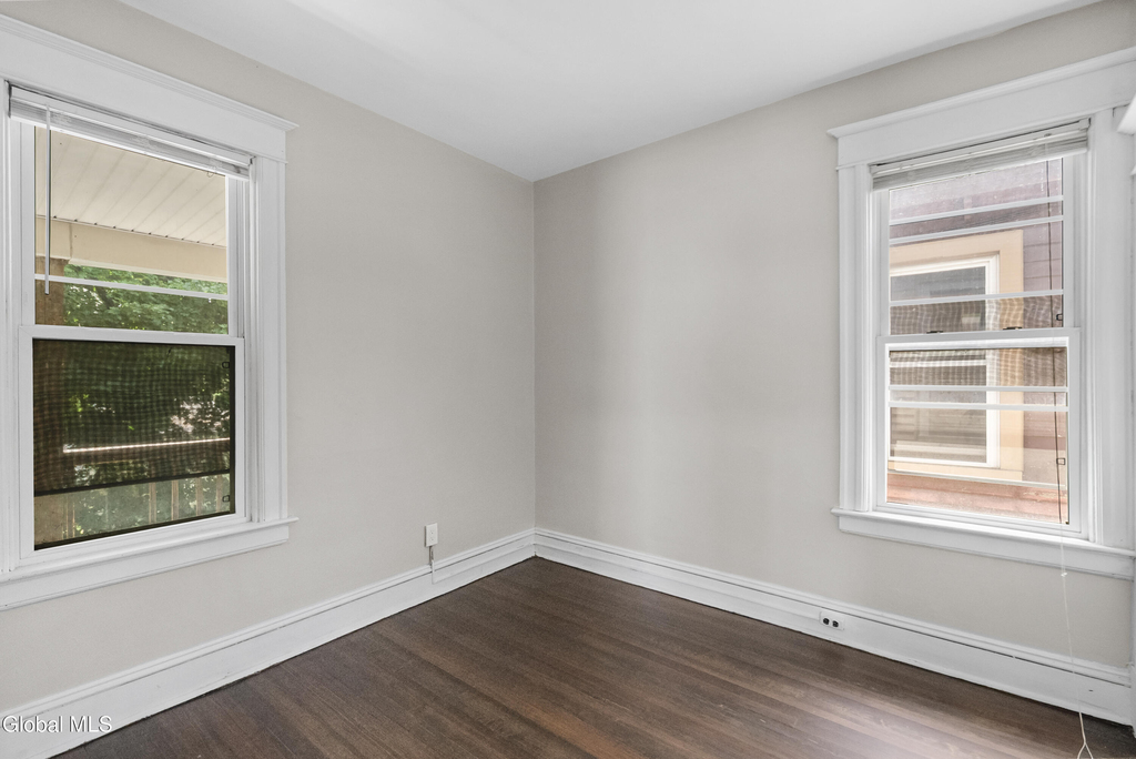 216 Delaware Avenue - Photo 21